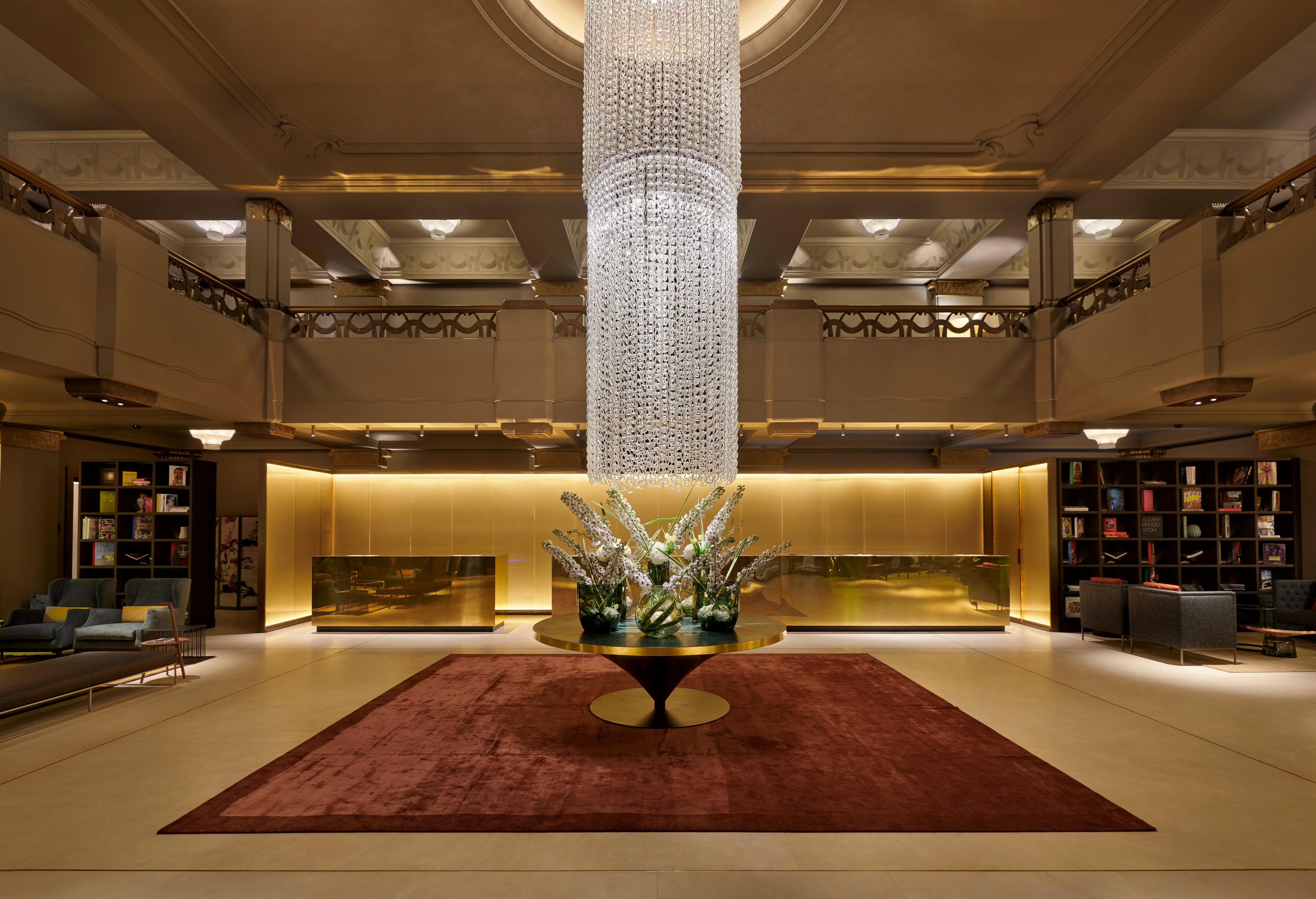 An experience of a lifetime at London's luxurious and elegant Hotel