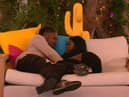 Shaq made a big move on Tanya. (Credit: ITV)