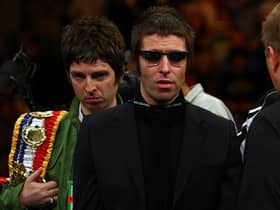 Oasis singer Liam Gallagher say brother Noel phoned him “begging for forgiveness”.