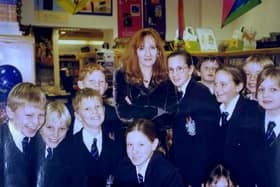 Author JK Rowling with pupils  from Millfield Preparatory School  in 1999