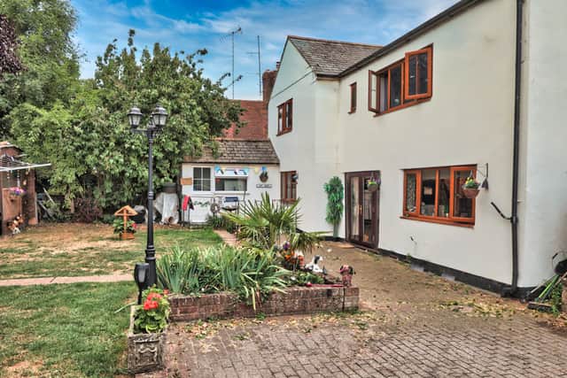 The five-bed house in Leighton Buzzard is on the market for £700k.