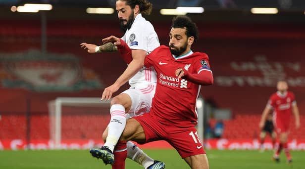 Isco of Real Madrid with Mohamed Salah of Liverpool during the UEFA Champions League Quarter Final in 2021 - Liverpool play Real Madrid in this year's final. (photo: Getty Images)