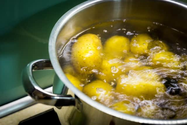 Parboil potatoes before roasting and they take less time to cook (photo: adobe)