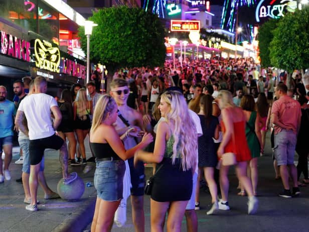 Brits on all-inclusive holidays in Spain face a cap on alcohol consumption (Photo: Getty Images)
