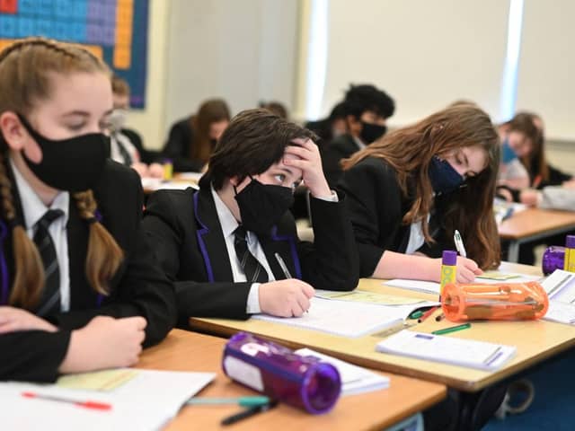 Face coverings should be worn in all communal areas of schools and colleges in England from Monday (29 November) (Photo: Getty Images)