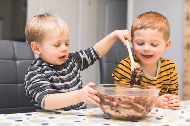 Brownies make great homemade gift (photo: Shutterstock)