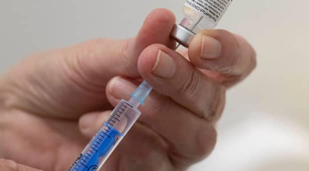 The risk of thrombocytopenia is almost nine times higher in someone infected with coronavirus compared to one vaccine dose (Photo: Getty Images)