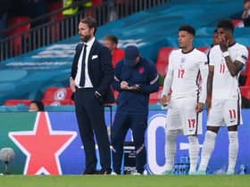 Jadon Sancho and Marcus Rashford of England wait to be substituted (Photo: Getty Images)
