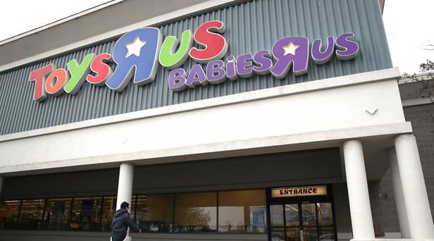 Toys R Us has announced it is returning to the UK highstreet with one store opening in just a couple of weeks time 