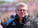 Otmar Szafnauer will leave his role as Alpine team principal