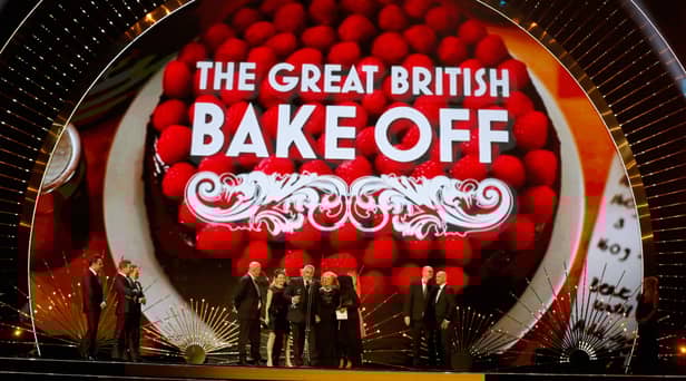 Paul Hollywood receives the award for Best Challenge Show at the 21st National Television Awards in 2016 in London, England. Image: Tristan Fewings/Getty Images