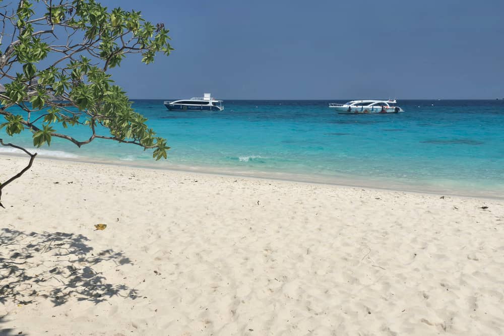 TUI now flies direct to Thailand