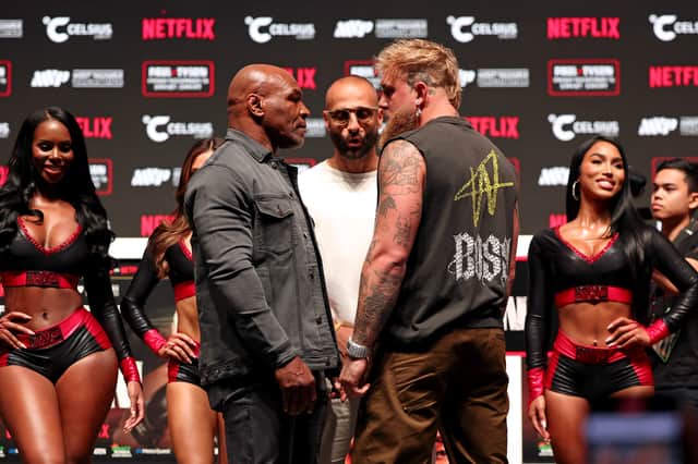 Mike Tyson (R) and Jake Paul (L). Photo: Brett Carlsen/Getty Images for Netflix