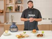 Big Zuu creates meals for students using the Ninja CRISPi, a brand-new portable air fryer