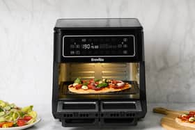 The Breville Halo Flexi air fryer features an 11-litre design with removable divider and dual cooking zones
