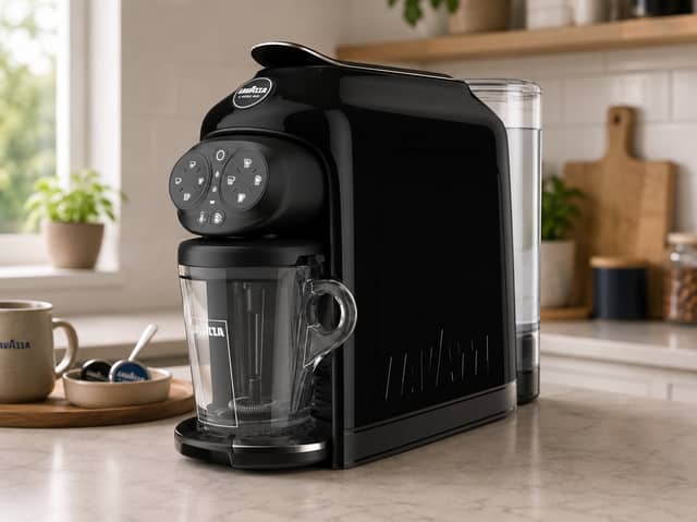 Enjoy creamy, indulgent coffees with the Lavazza A Modo Mio Deséa machine without leaving the house.