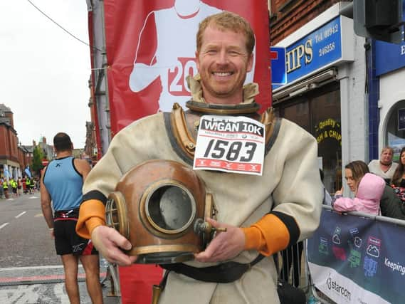 Nigel Brookwell wore the diving suit for the Wigan 10k