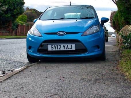 Parking on pavements could be completely banned