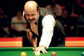 Former snooker player Willie Thorne has died at the age of 66