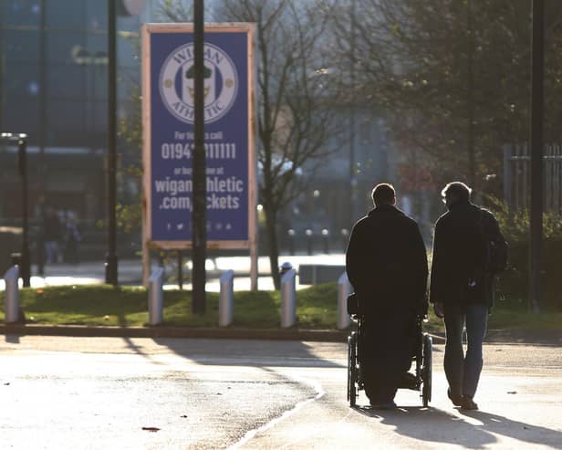Fans outside the DW