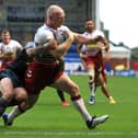 Liam Farrell crosses for a late try