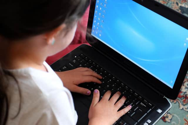 Students in schools and colleges in England have been told to learn remotely until mid-February due to tighter restrictions.