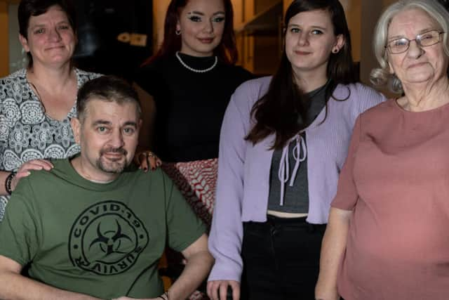 David Curry with wife Bev, daughters Lydia and Maegan and Barbara Walsh