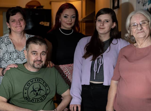 David Curry with wife Bev, daughters Lydia and Maegan and Barbara Walsh