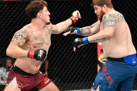 Tom Aspinall on his way to victory in his UFC debut