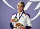 Keely Hodgkinson with her gold medal