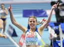 Keely Hodgkinson winning the 800m