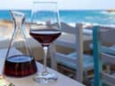 Ancient and modern Greek  wines