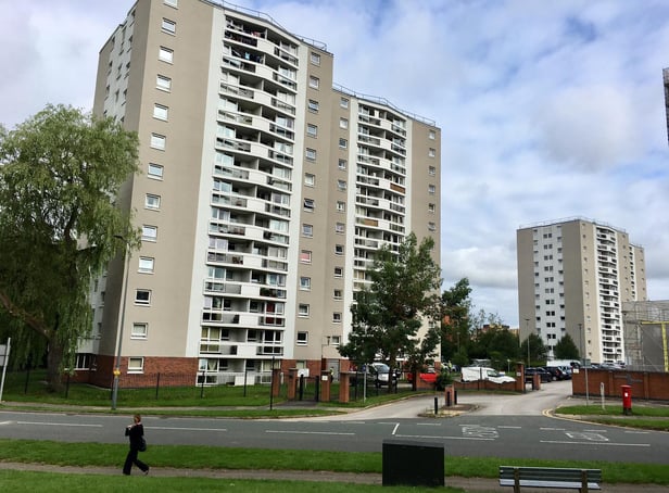 Scholes Village