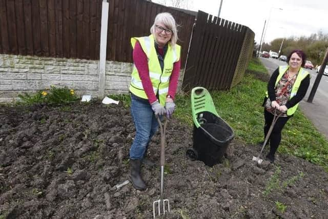 Standish resident Lynn Cobley with Coun Debbie Parkinson