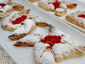 Rhubarb and custard pinwheels