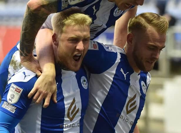 Stephen Humphrys celebrates his late goal