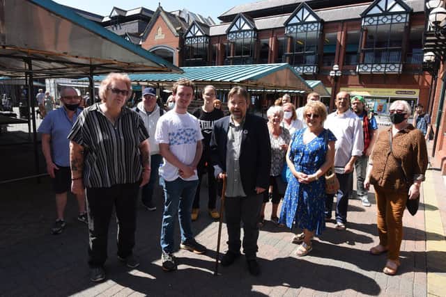 Coun Maiden supporting Wigan market traders