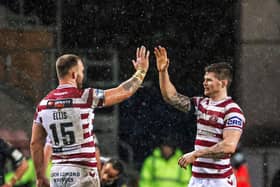 Wigan Warriors beat Huddersfield Giants