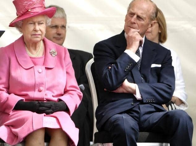 The Queen and Prince Philip visit Heinz in Kitt Green