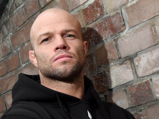Mike Grundy returns to the UFC