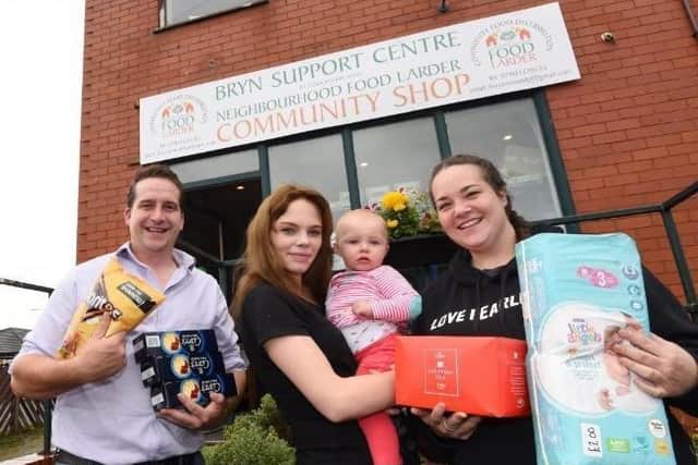 Coun Steve Jones with partner Courtney Bampton, daughter 11-month-old Lilly and sister Becky Jones