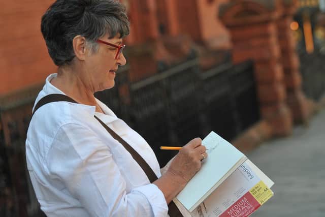 Carole Alston does some urban sketching