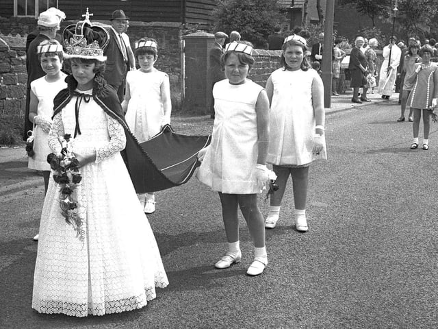 RETRO 1969 - St Francis Kitt Green walks