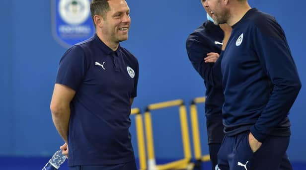 Leam Richardson and James Beattie in pre-season training