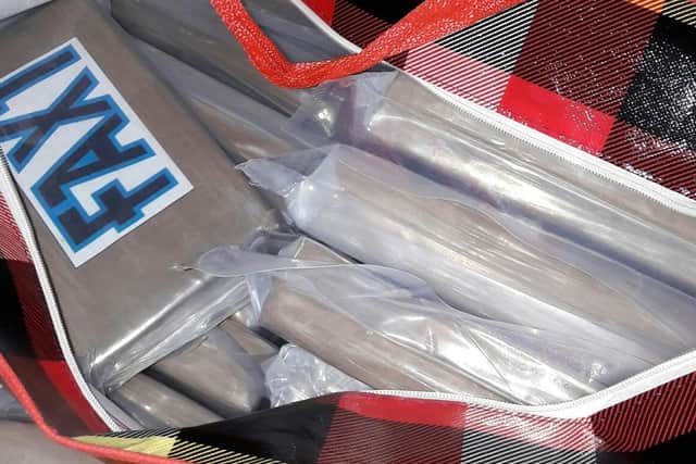 Suspected cocaine seized in Huyton