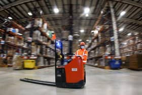 Amazon is advertising for “urgently needed” warehouse pickers and packers across the UK