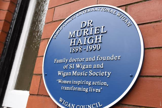 The blue plaque to honour Dr Muriel Haigh