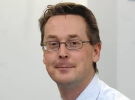 Dr Tim Dalton