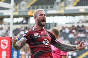 Zak Hardaker celebrates his try