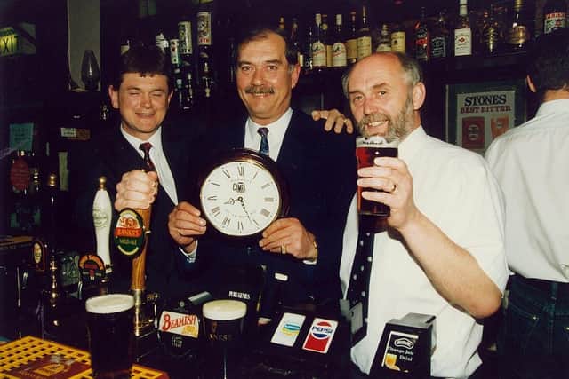 Sam Holding (centre) when he was landlord of the Swan and Railway in the mid-1980s with the then Camra chairman Peter Marsh (right)